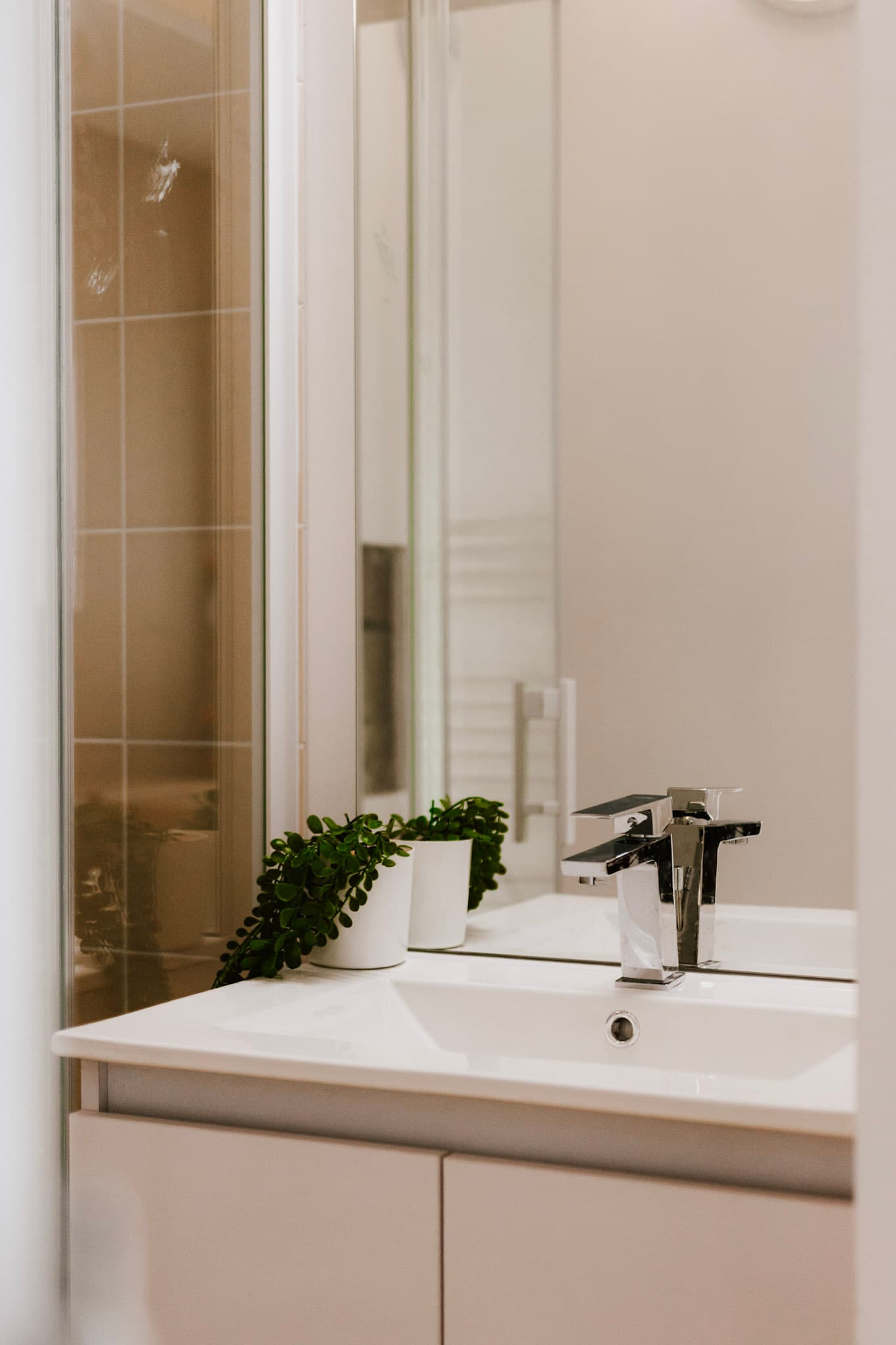 Salle de bain du T1, Résidence Rosolino